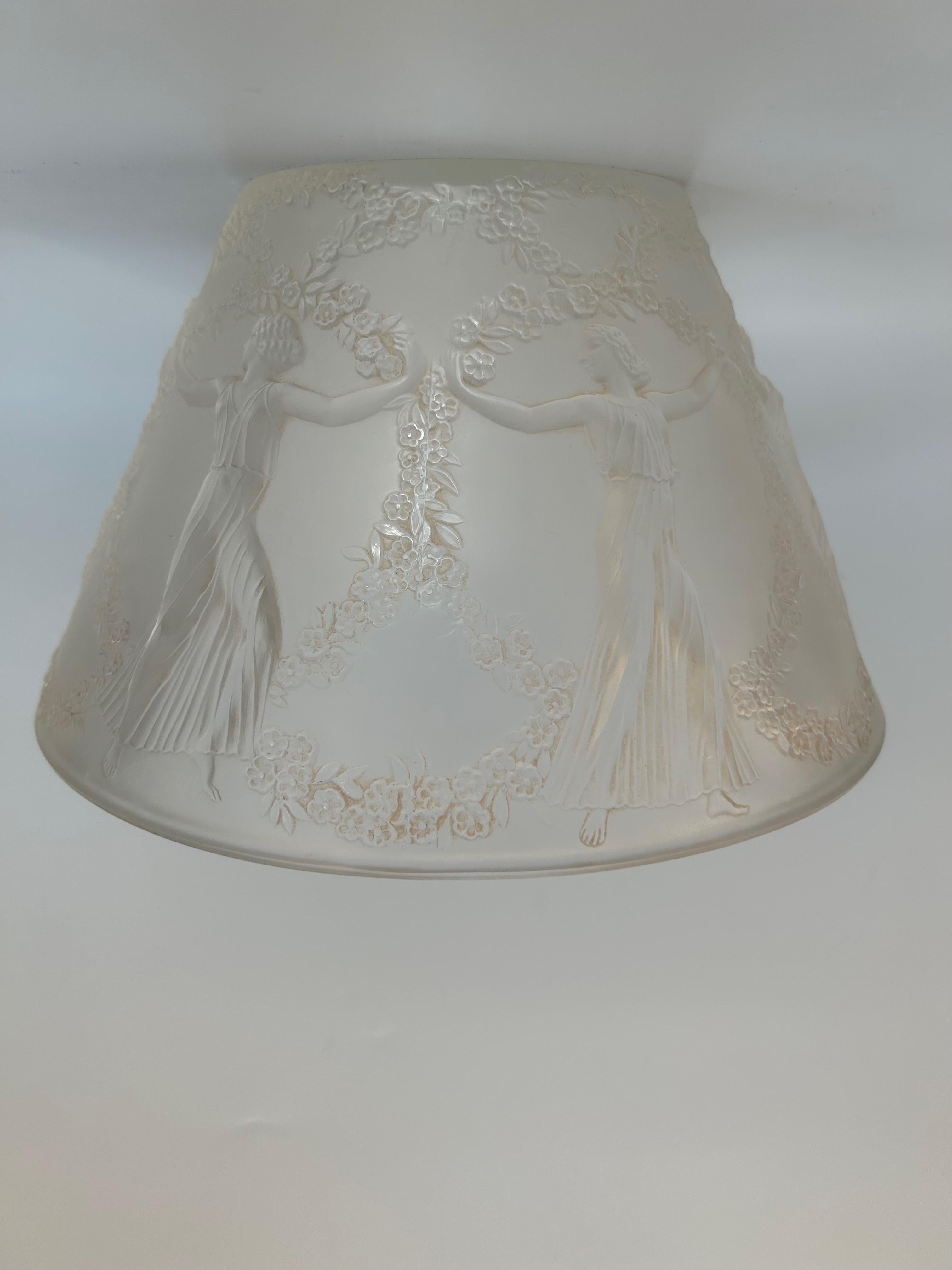 René Lalique Cache lampe 6 danseuses en vente 2