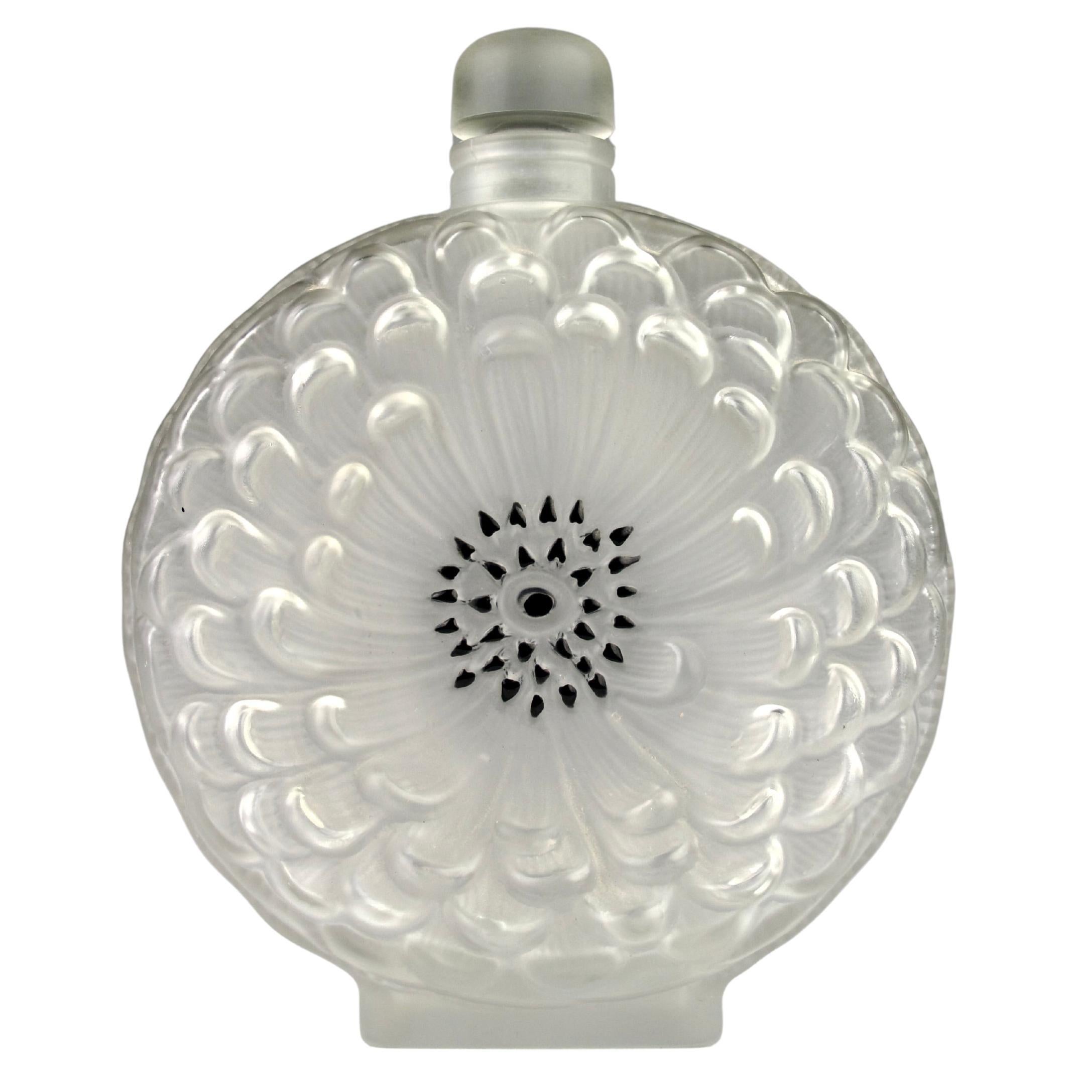 René Lalique, Large "Dahlia" Perfume Bottle, France, 1930s