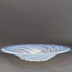 Rene Lalique Large opalescent Poissons bowl C1931