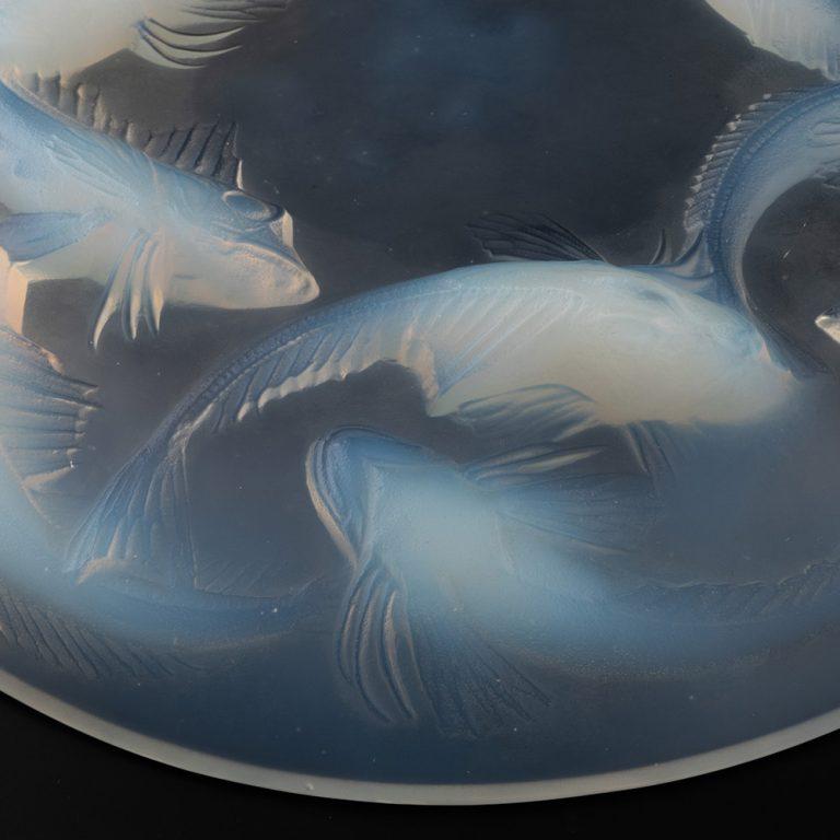 Vetro artistico Coupe Martigues di Rene Lalique disegnata nel 1920 in vendita