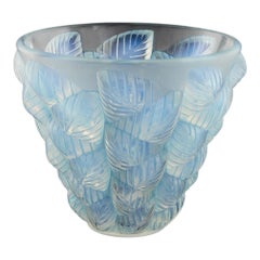 Rene Lalique Vase Moissac Designé en 1927 - Marcilhac 992