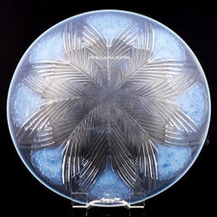 Rene Lalique Oeillets Coupe Ouverte - Marcilhac 422,  Designed 1932
