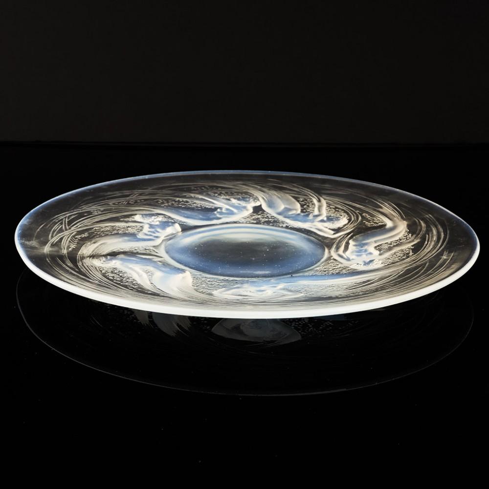 French René Lalique Ondines Plate Designed 1921 For Sale