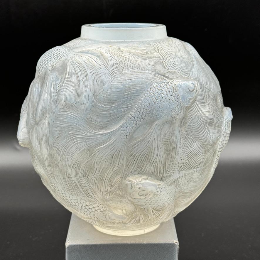 French Rene Lalique Opalescent Art Deco Formose Vase