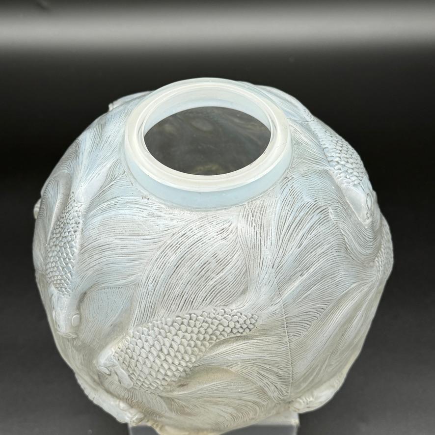 Molded Rene Lalique Opalescent Art Deco Formose Vase