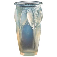 Antique René Lalique Opalescent "Ceylan" Vase