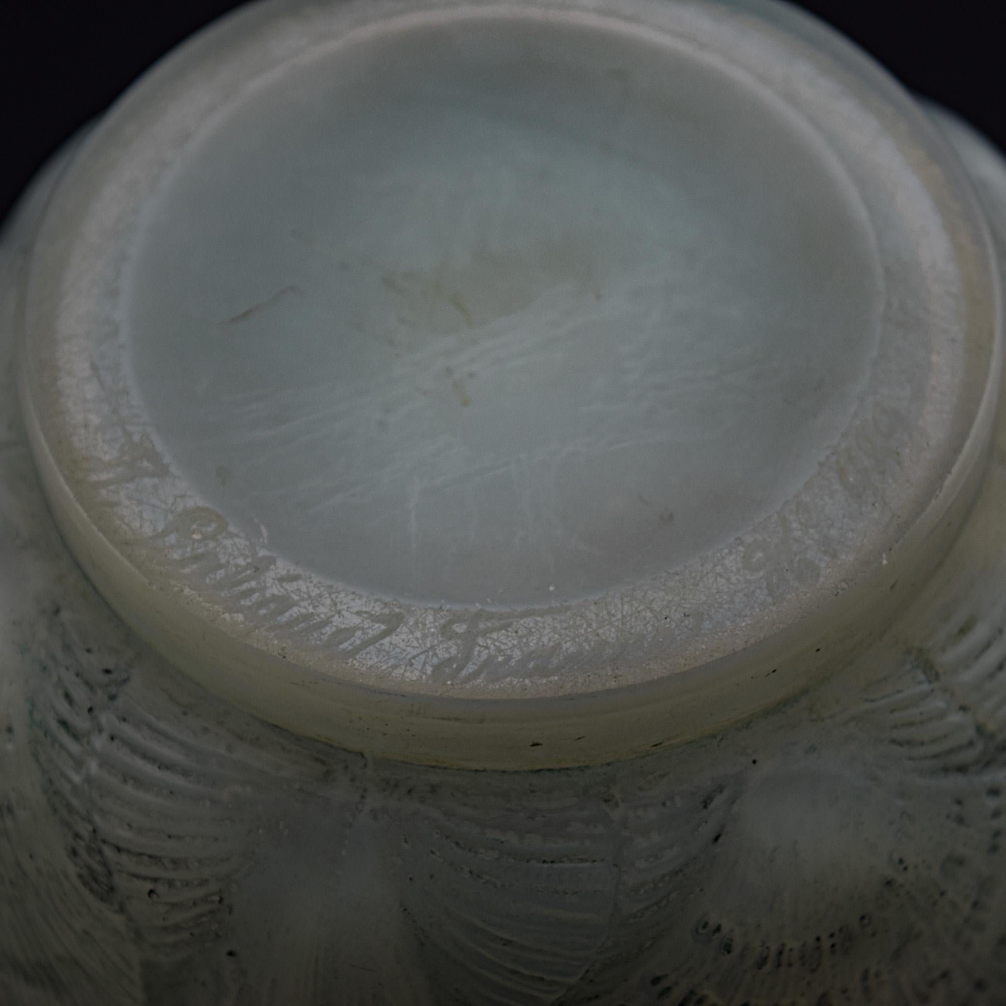Vetro Vaso Coquilles opalescente Rene Lalique C1920 in vendita
