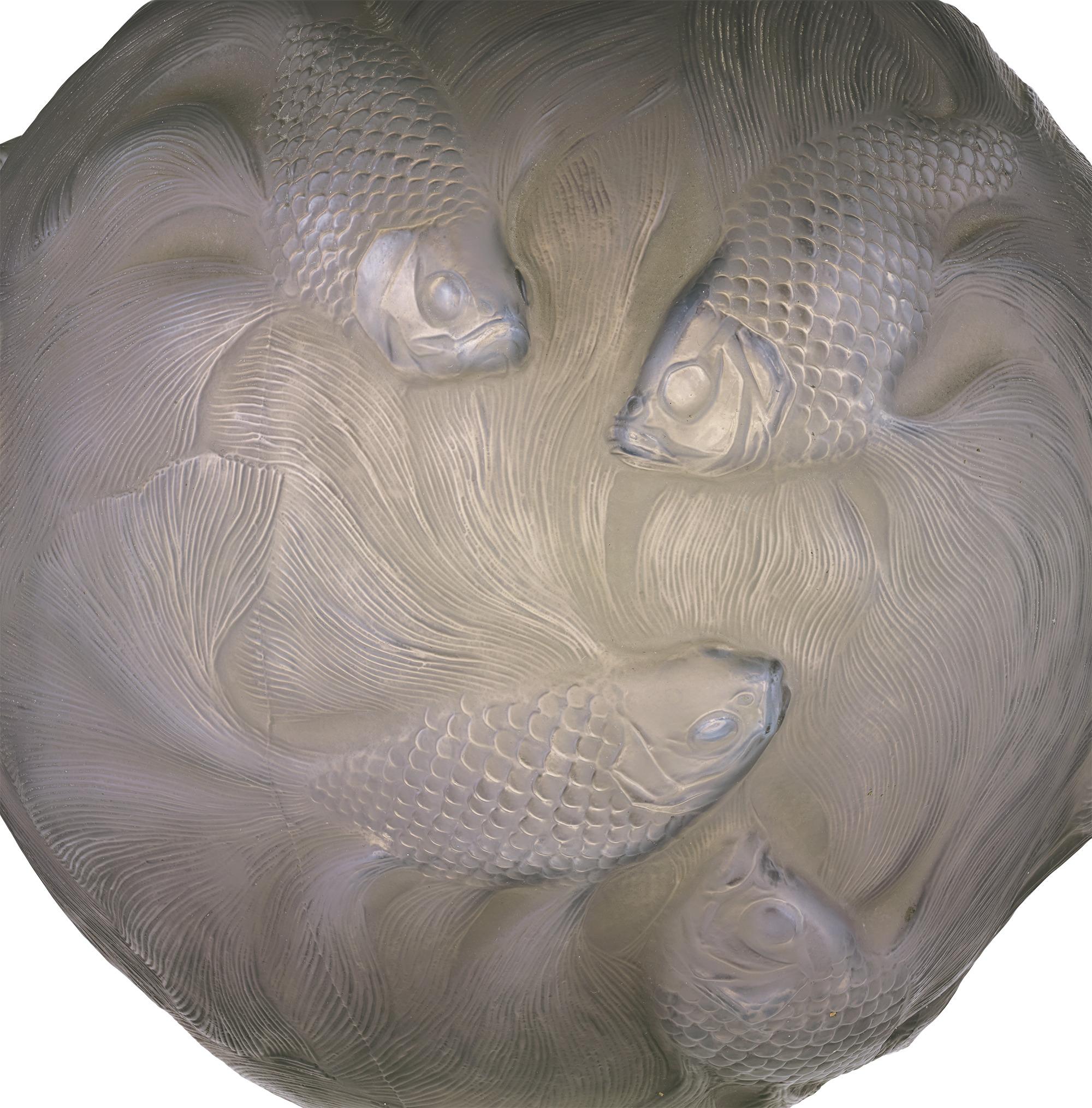 Art Deco René Lalique Opalescent Formose Vase For Sale