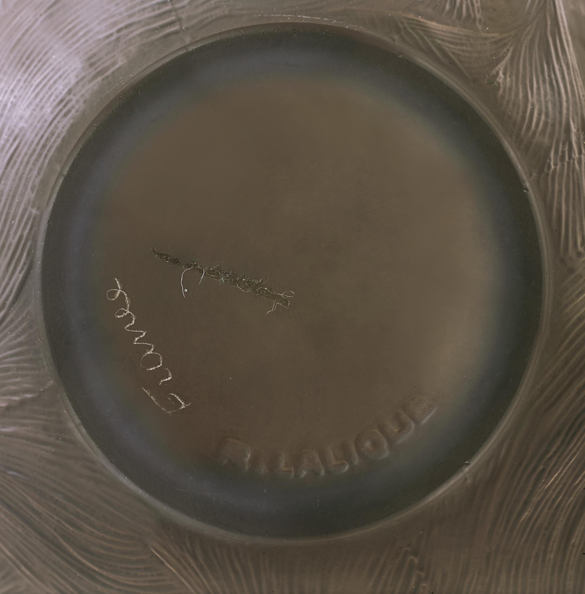 French René Lalique Opalescent Formose Vase For Sale