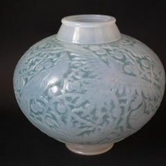 Rene Lalique Opalescent Glass 'Aras' Vase
