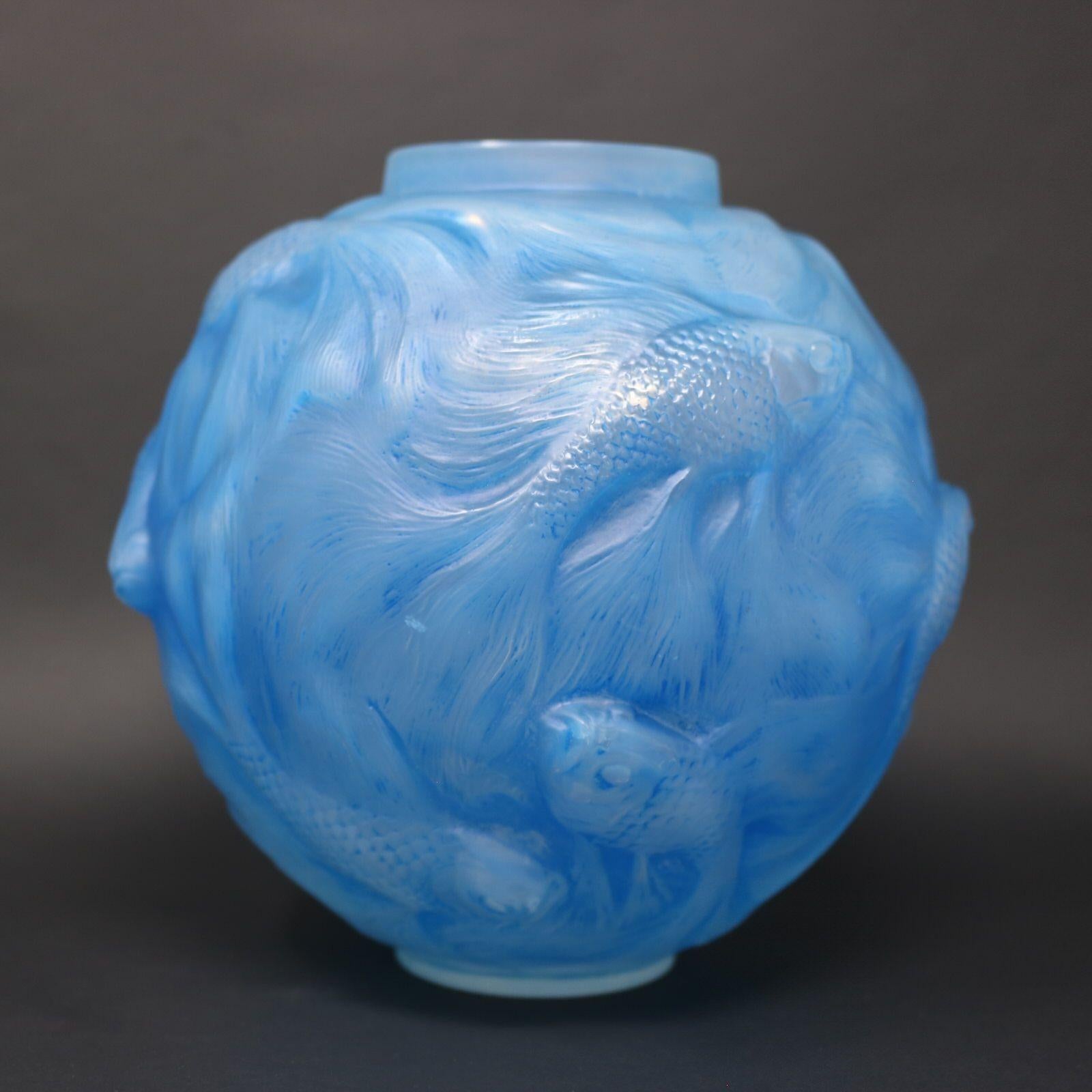 Rene Lalique Opalescent Glass Blue Stained Formose Vase For Sale 2