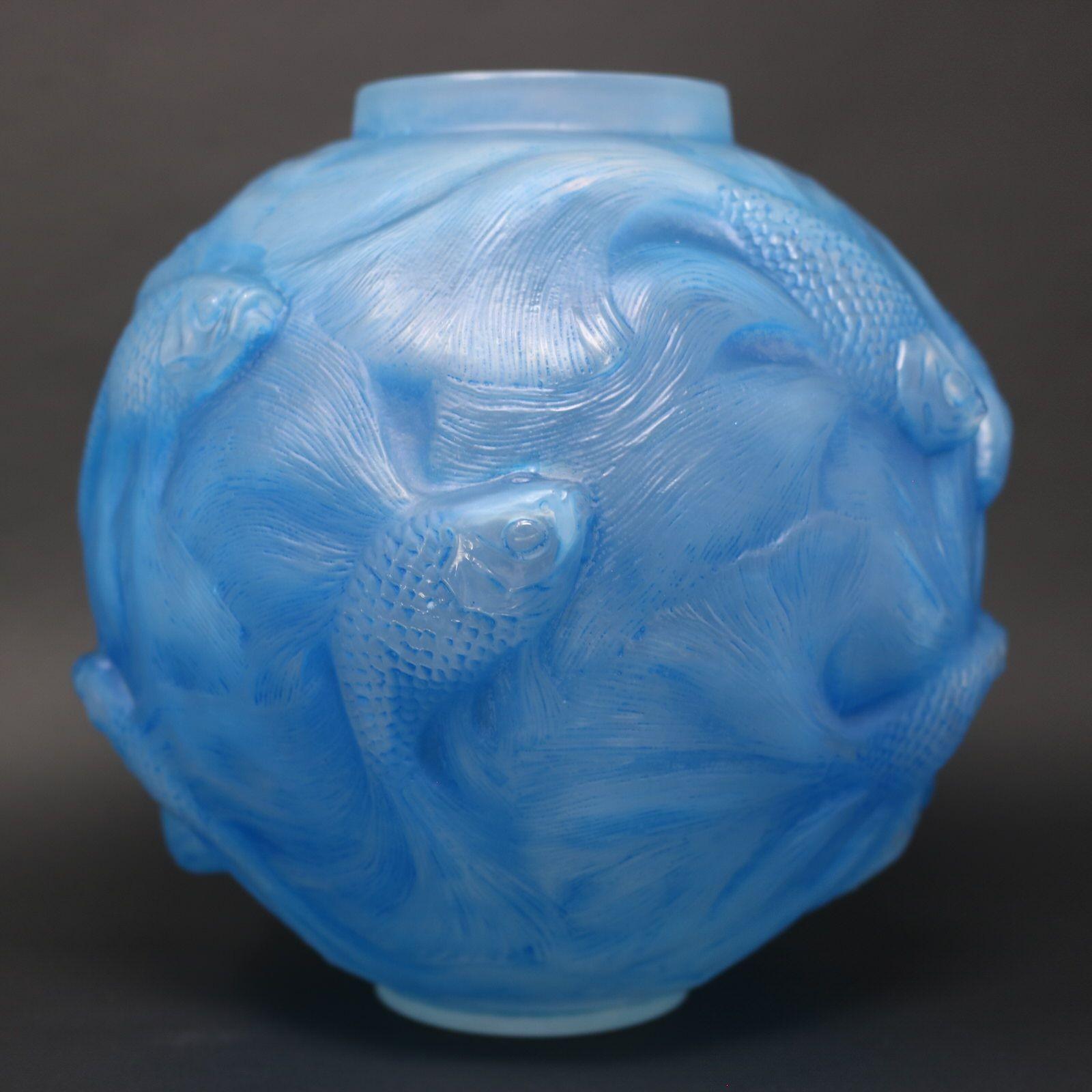 Rene Lalique Opalescent Glass Blue Stained Formose Vase For Sale 3