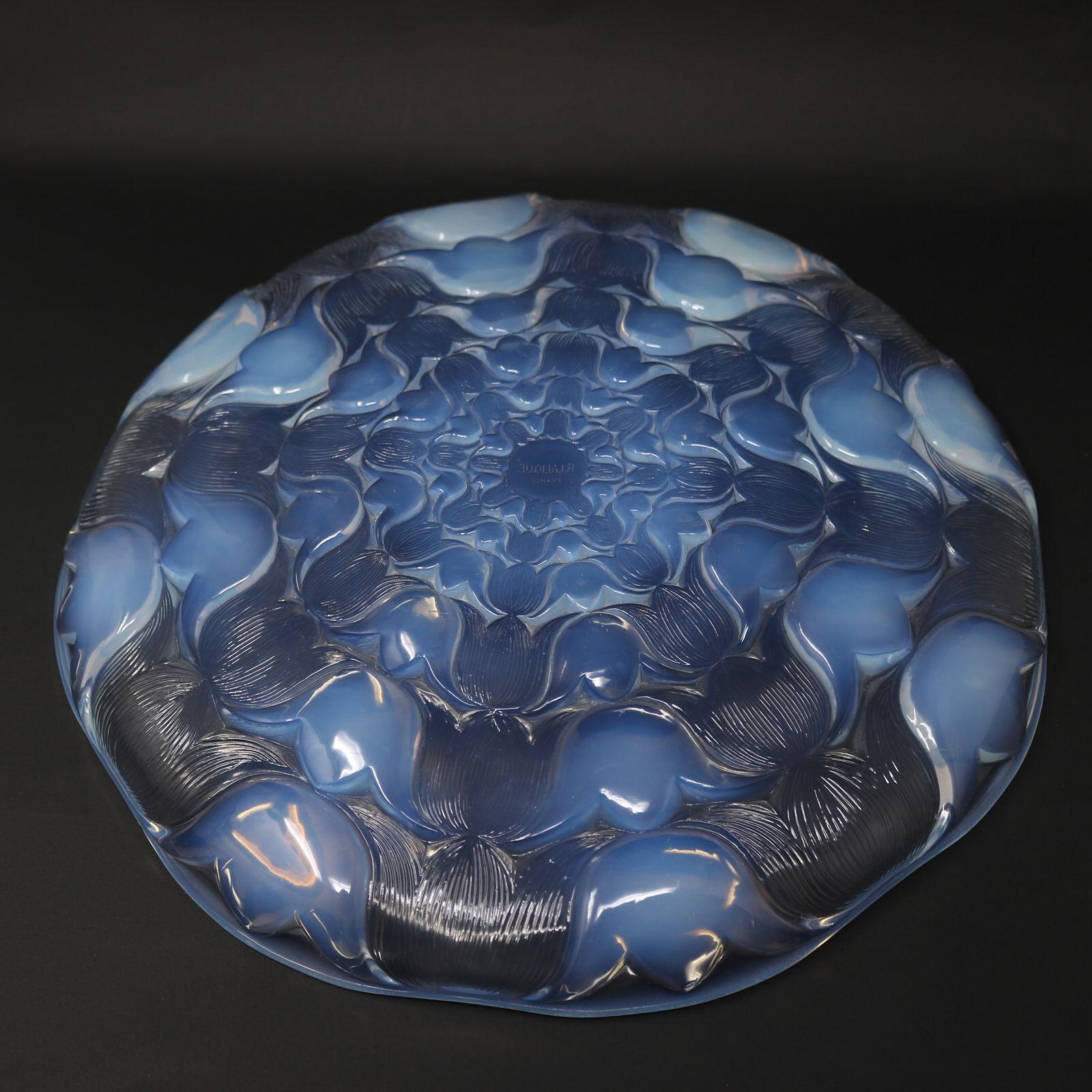 Assiette Campanules en verre opalescent Rene His en vente 2