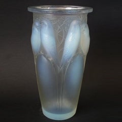 Rene Lalique Opalescent Glass 'Ceylan' Vase