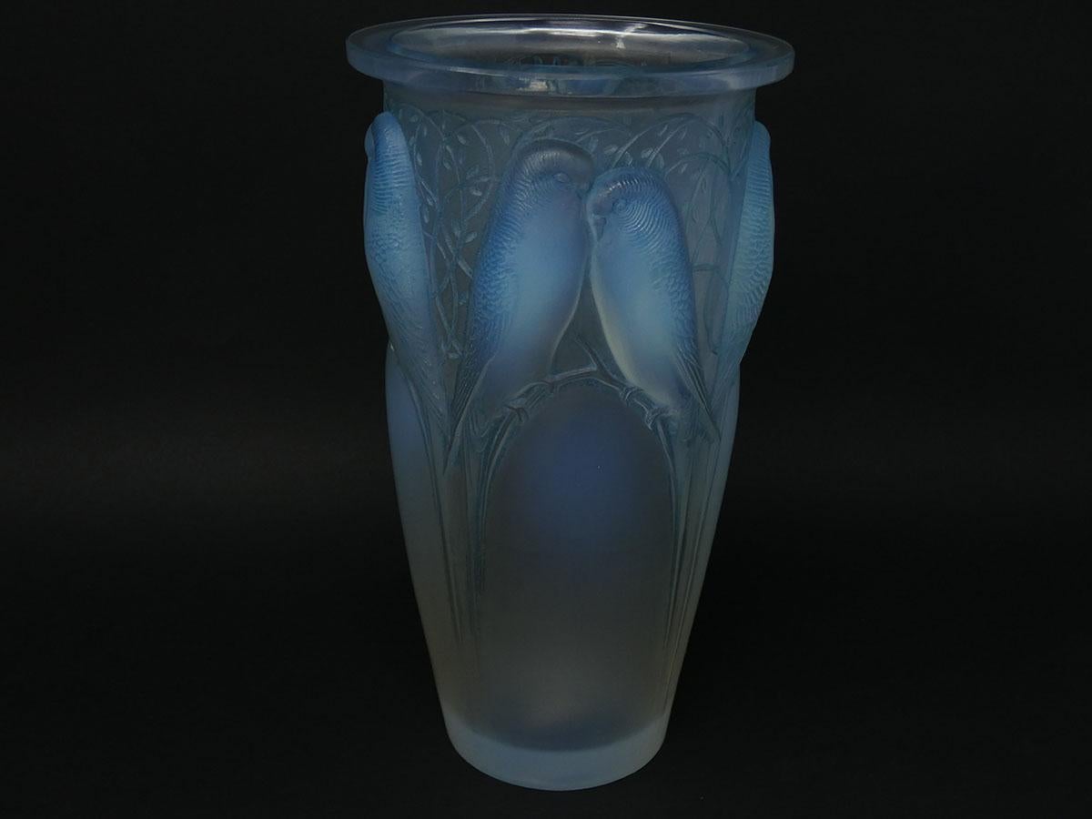 Rene Lalique opalescent glass 'Ceylan' Vase. Blue staining to details. This pattern features parakeets, side by side. Wheel cut and engraved makers mark, 'R. LALIQUE FRANCE No.905'. Book reference: Marcilhac 905.