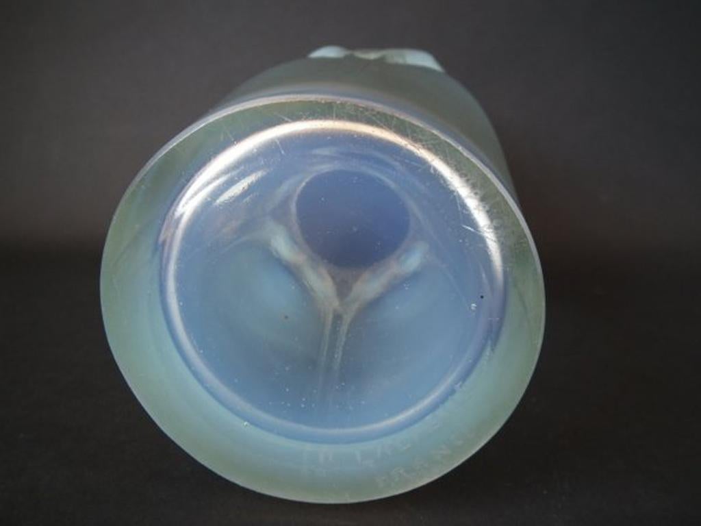 Pressed Rene Lalique Opalescent Glass 'Ceylan' Vase