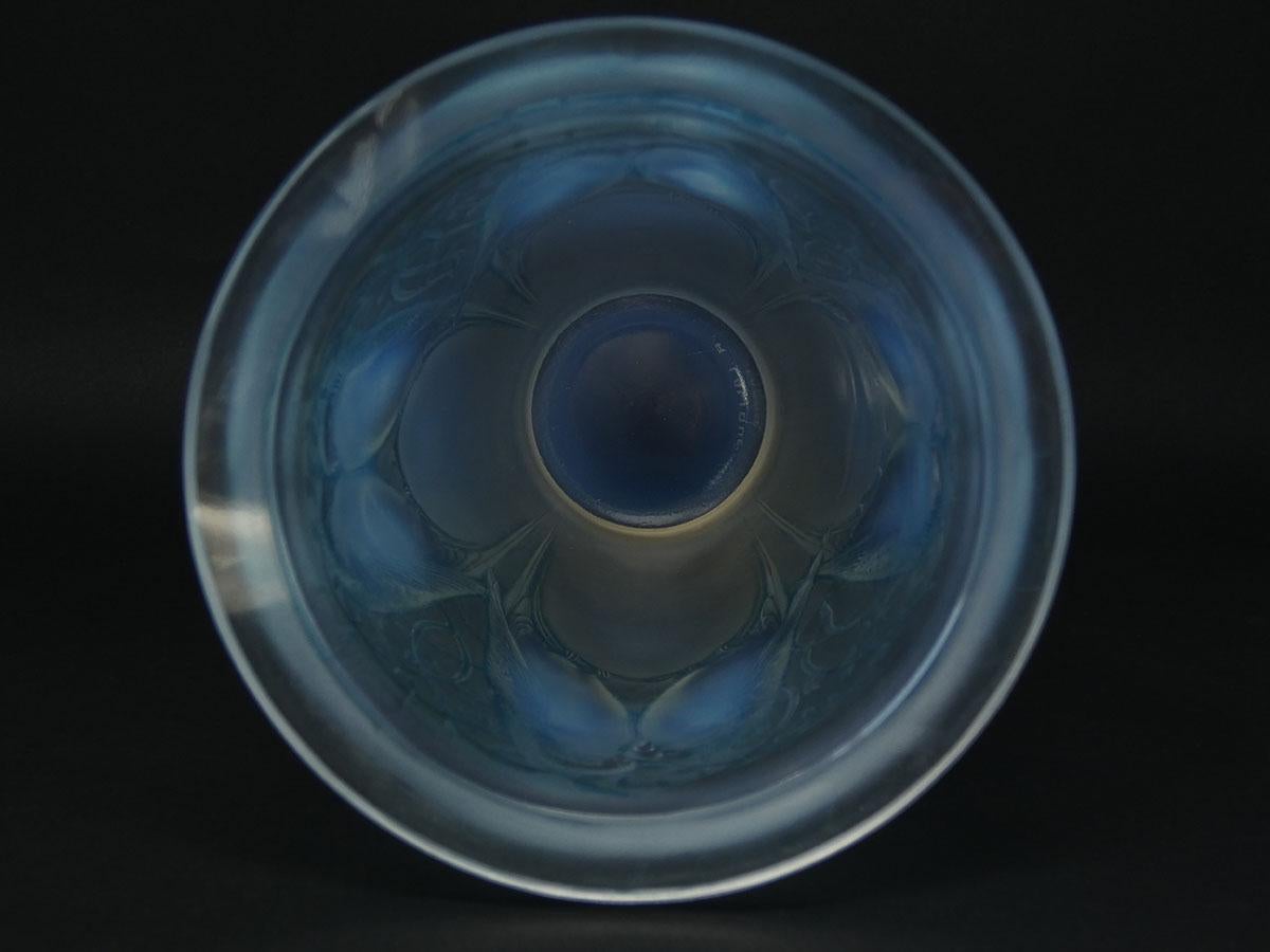 Art Deco Rene Lalique Opalescent Glass 'Ceylan' Vase
