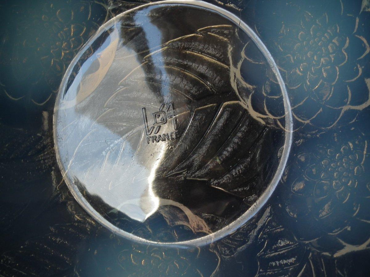 Schale aus opalisierendem Glas „Dahlias No.1“ von Rene Lalique im Angebot 6