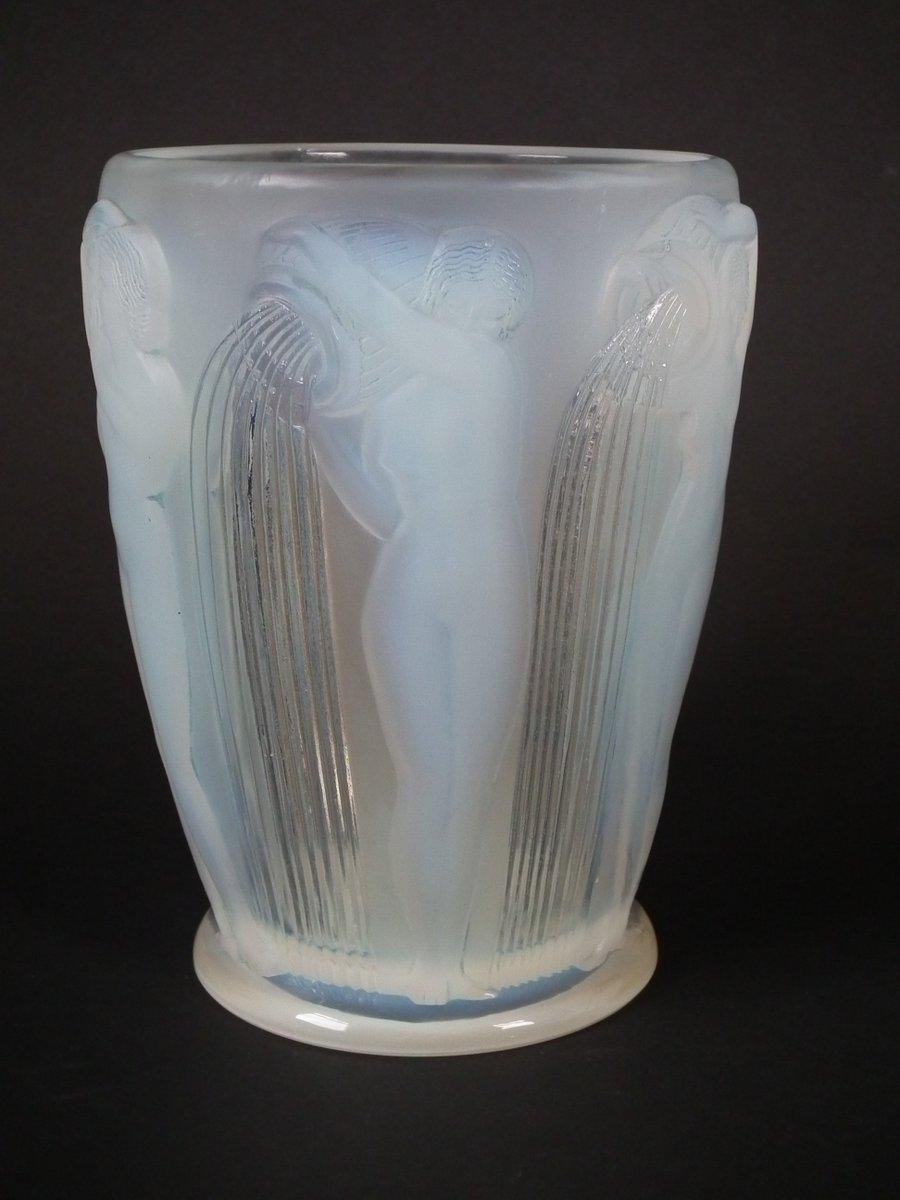 French René Lalique Opalescent Glass 'Danaides' Vase