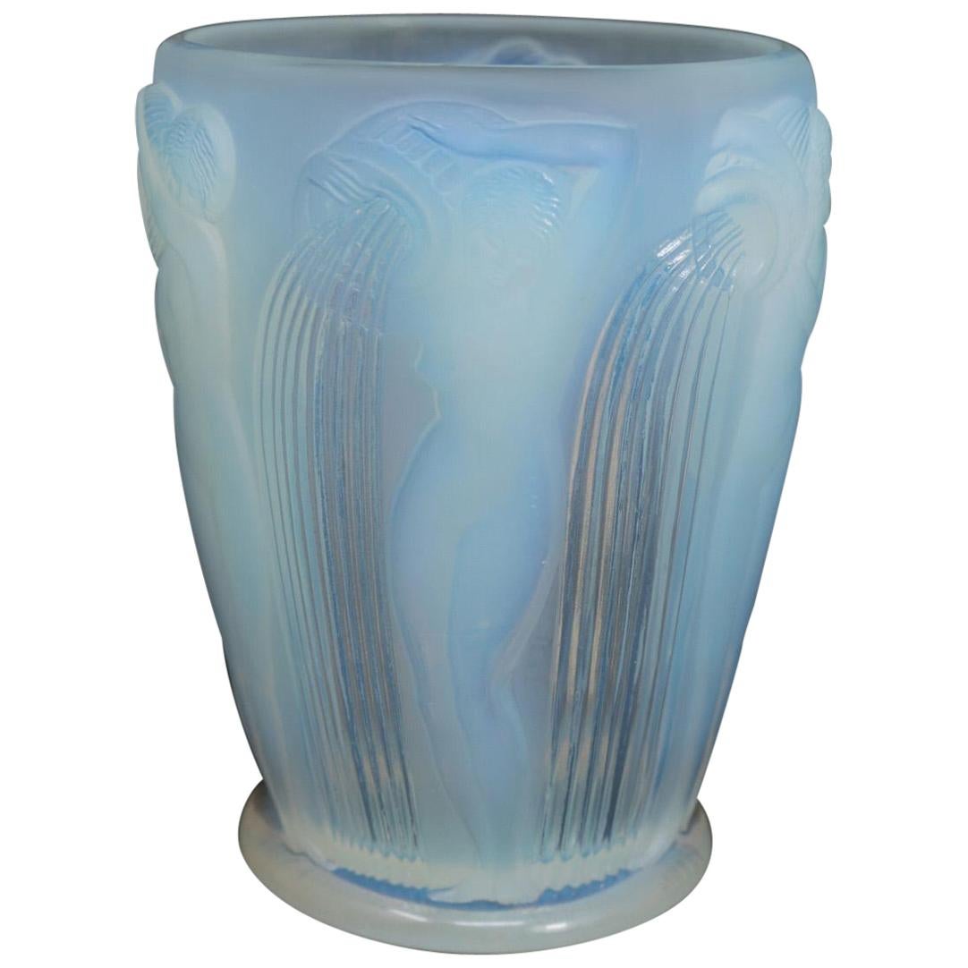 René Lalique Opalescent "Ceylan" Vase For Sale at 1stDibs