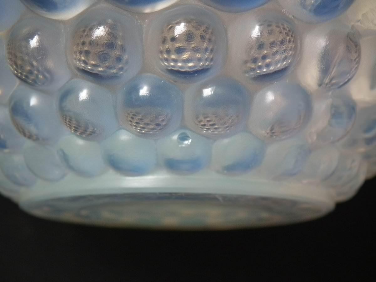 Mid-20th Century Rene Lalique Opalescent Glass 'Graines' Vase