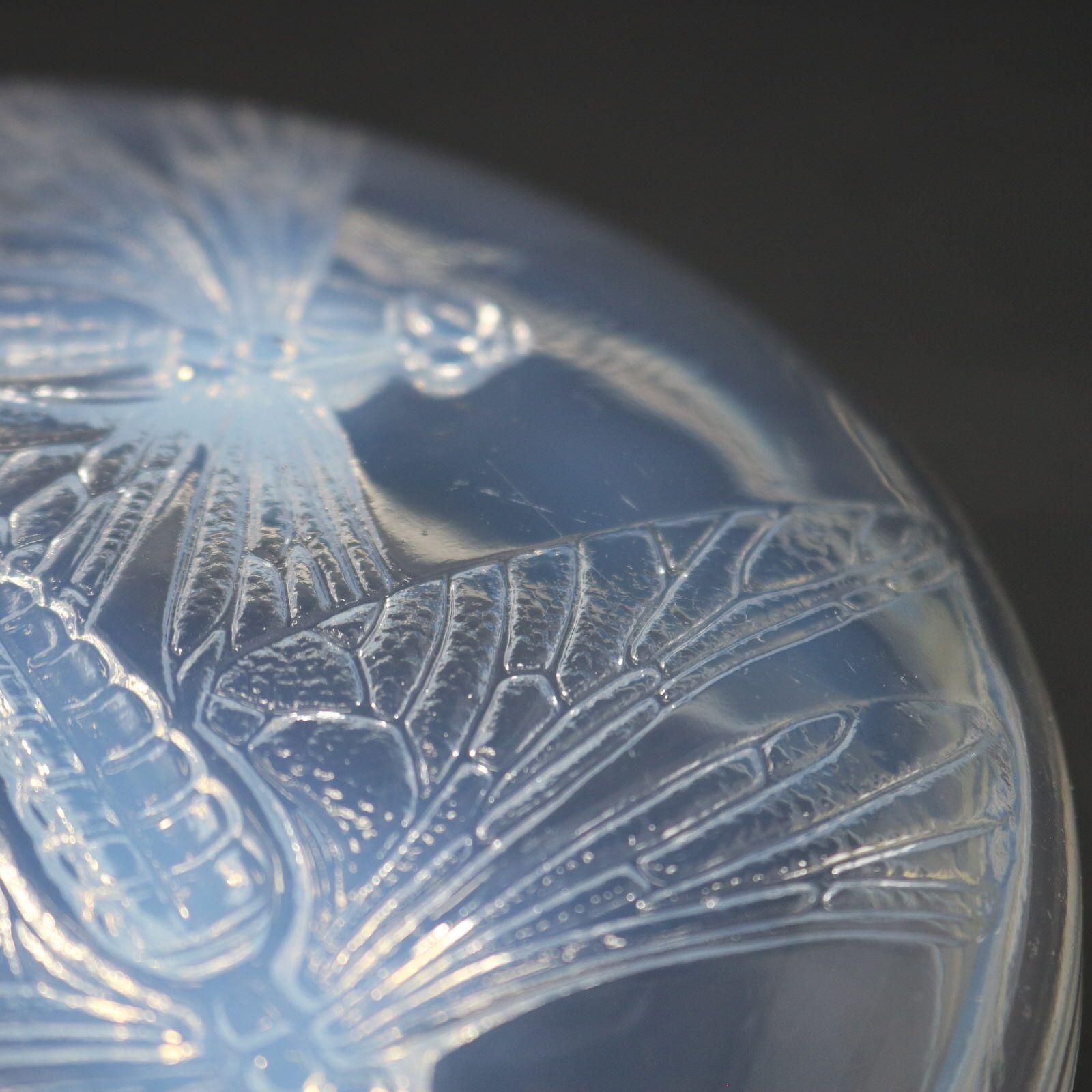 Rene Lalique Opalescent Glass 'Libellules' Box For Sale 6