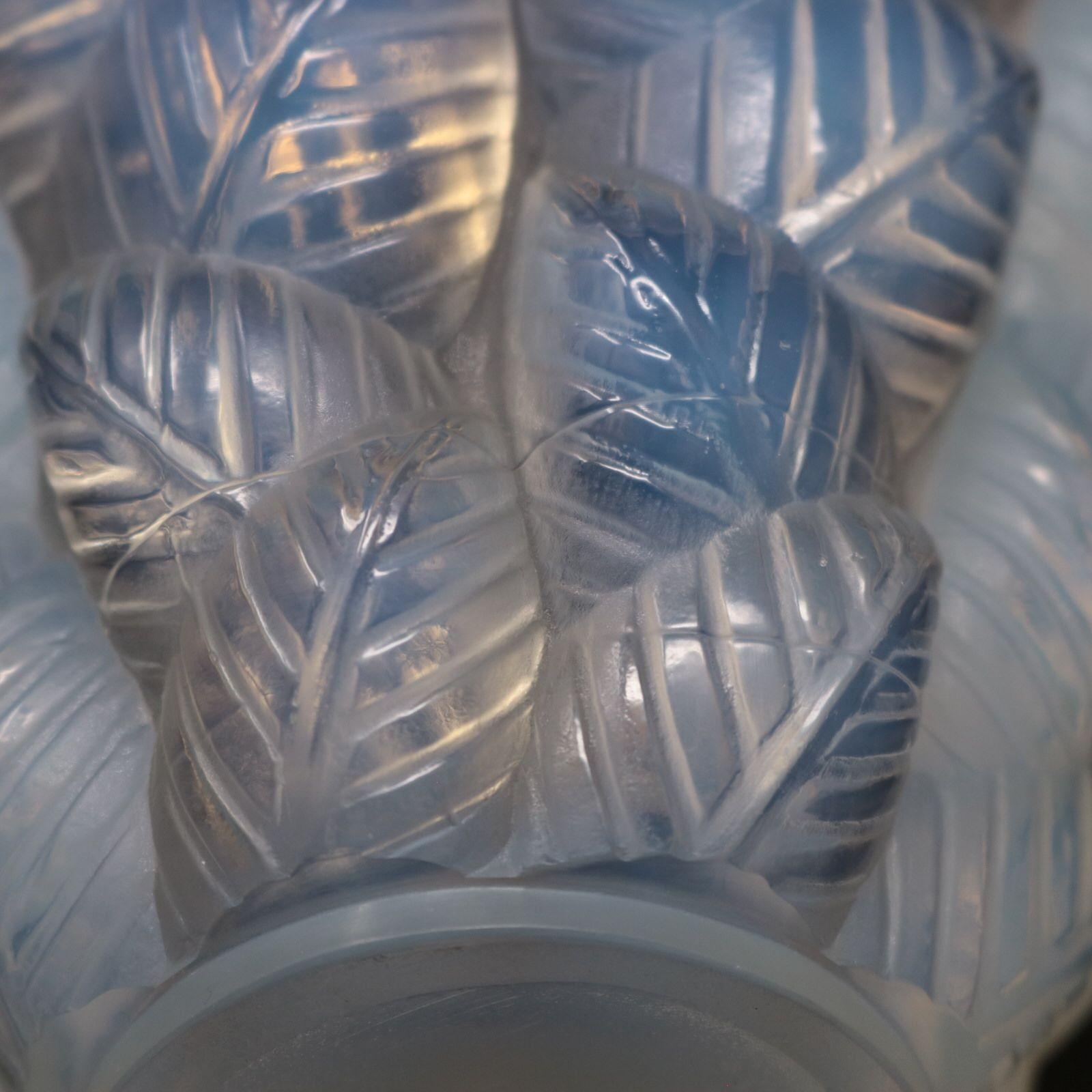 Jarrón Moissac de cristal opalescente René Lalique en venta 3