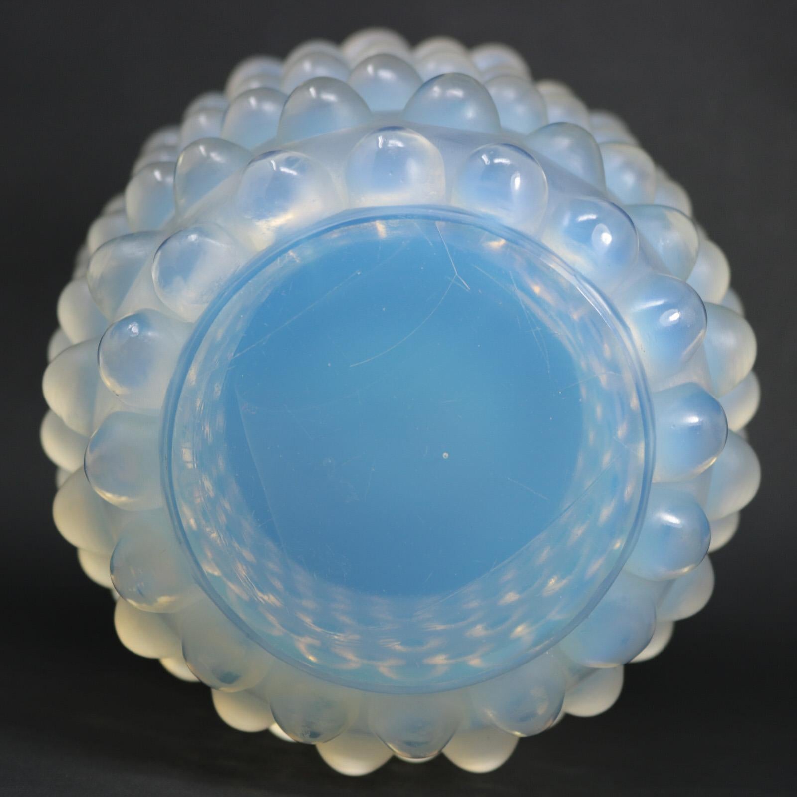 French René Lalique Opalescent Glass Mossi Vase