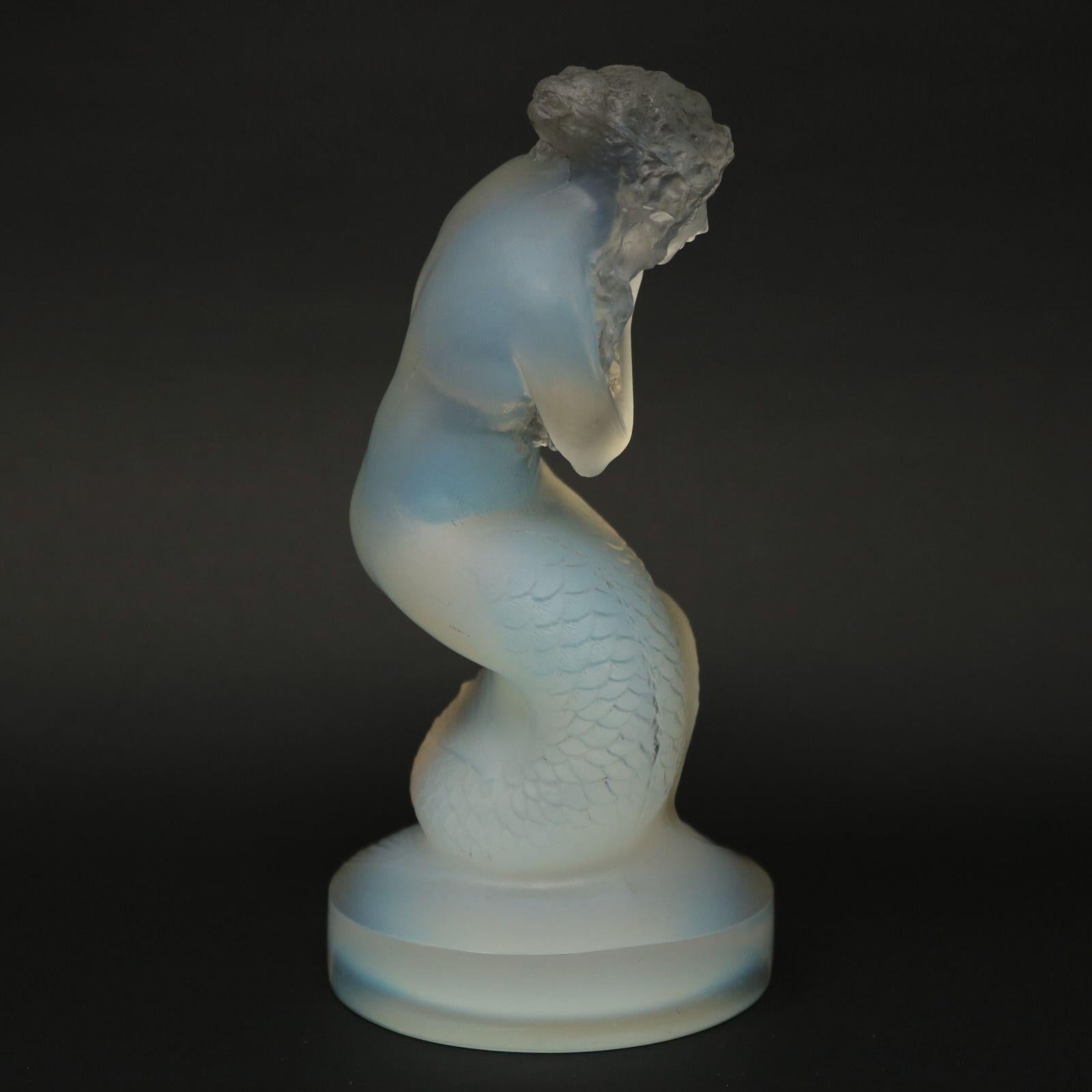 Early 20th Century Rene Lalique Opalescent Glass 'Naiade' Statuette For Sale