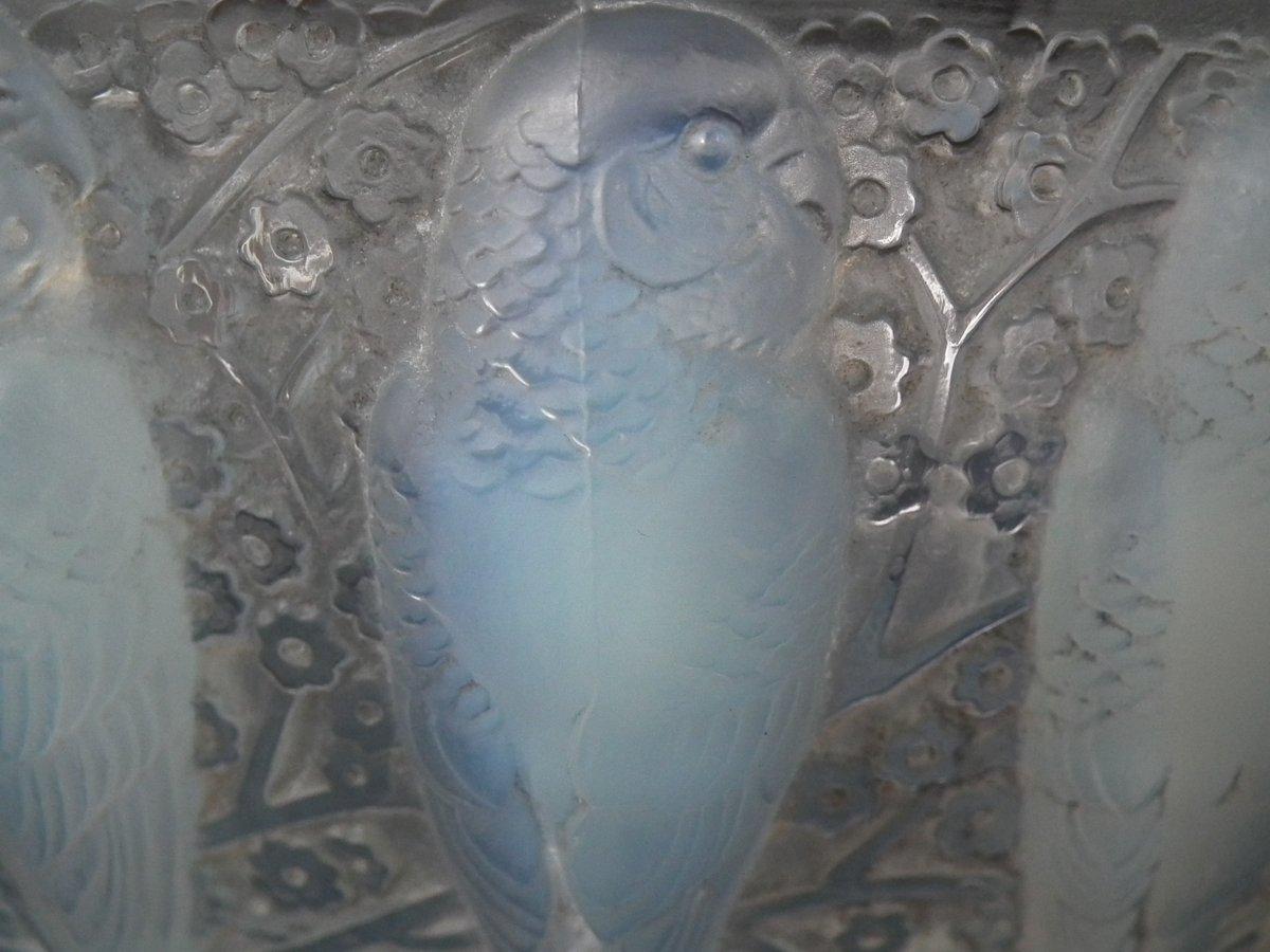 Rene Lalique Opalescent Glass 'Perruches' Bowl 5