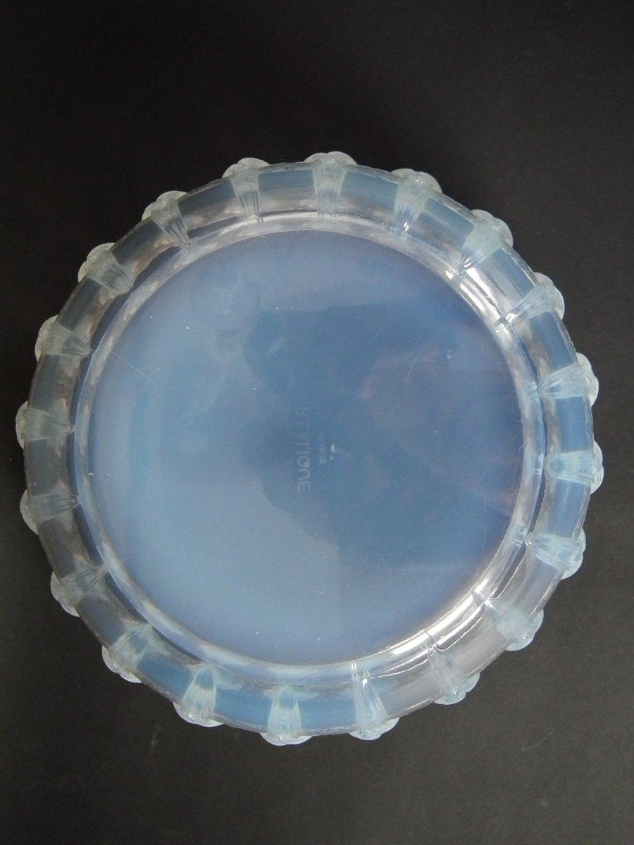 French Rene Lalique Opalescent Glass 'Perruches' Bowl