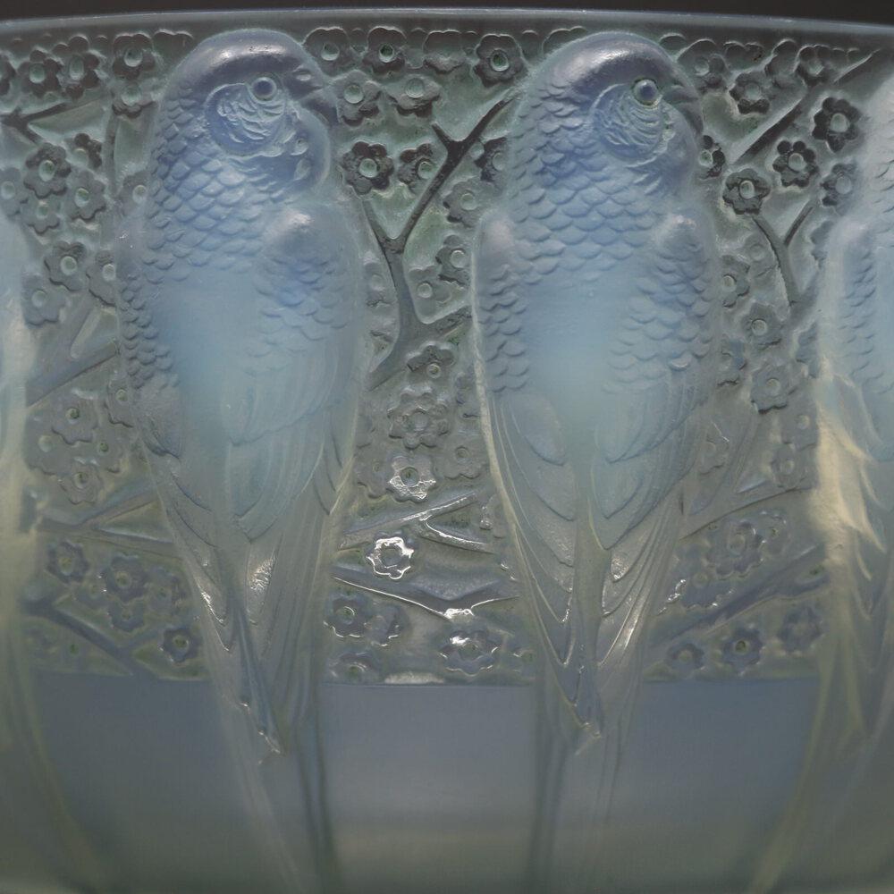 Bol Perruches en verre opalescent Rene Lalique en vente 1