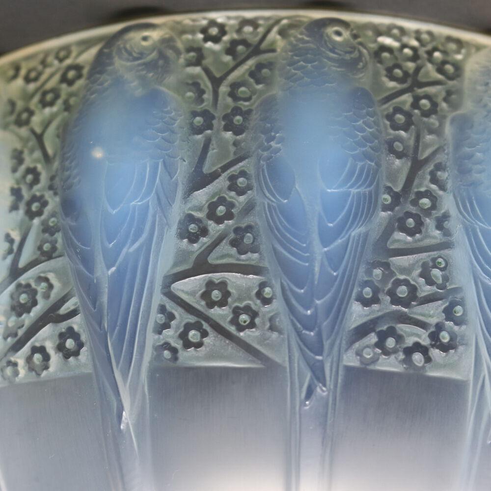 Bol Perruches en verre opalescent Rene Lalique en vente 2