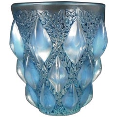 René Lalique Opalescent Glass 'Rampillion' Vase