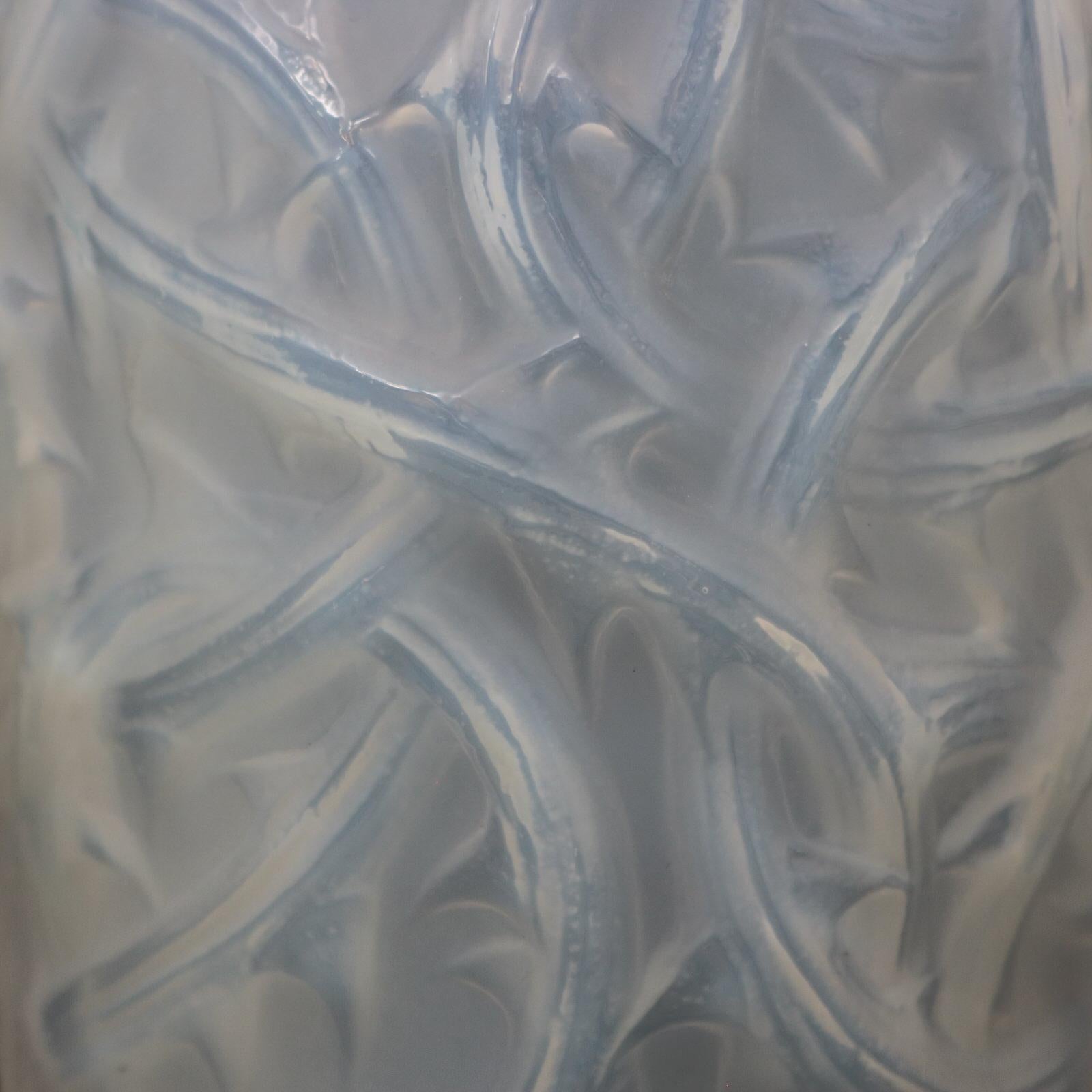 Rene Lalique Opalescent Glass 'Ronces' Vase In Excellent Condition For Sale In Chelmsford, Essex