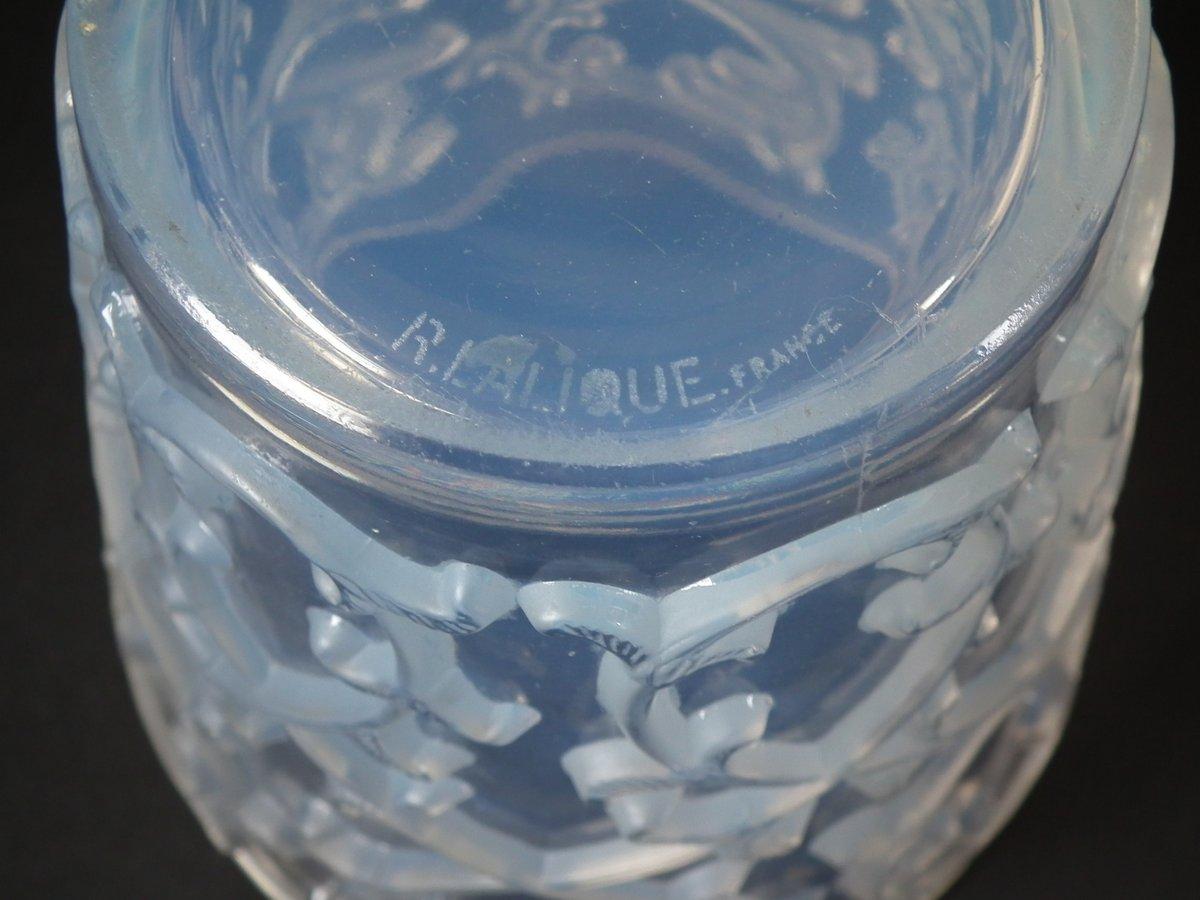 French René Lalique Opalescent Glass 'Sarments' Rinser