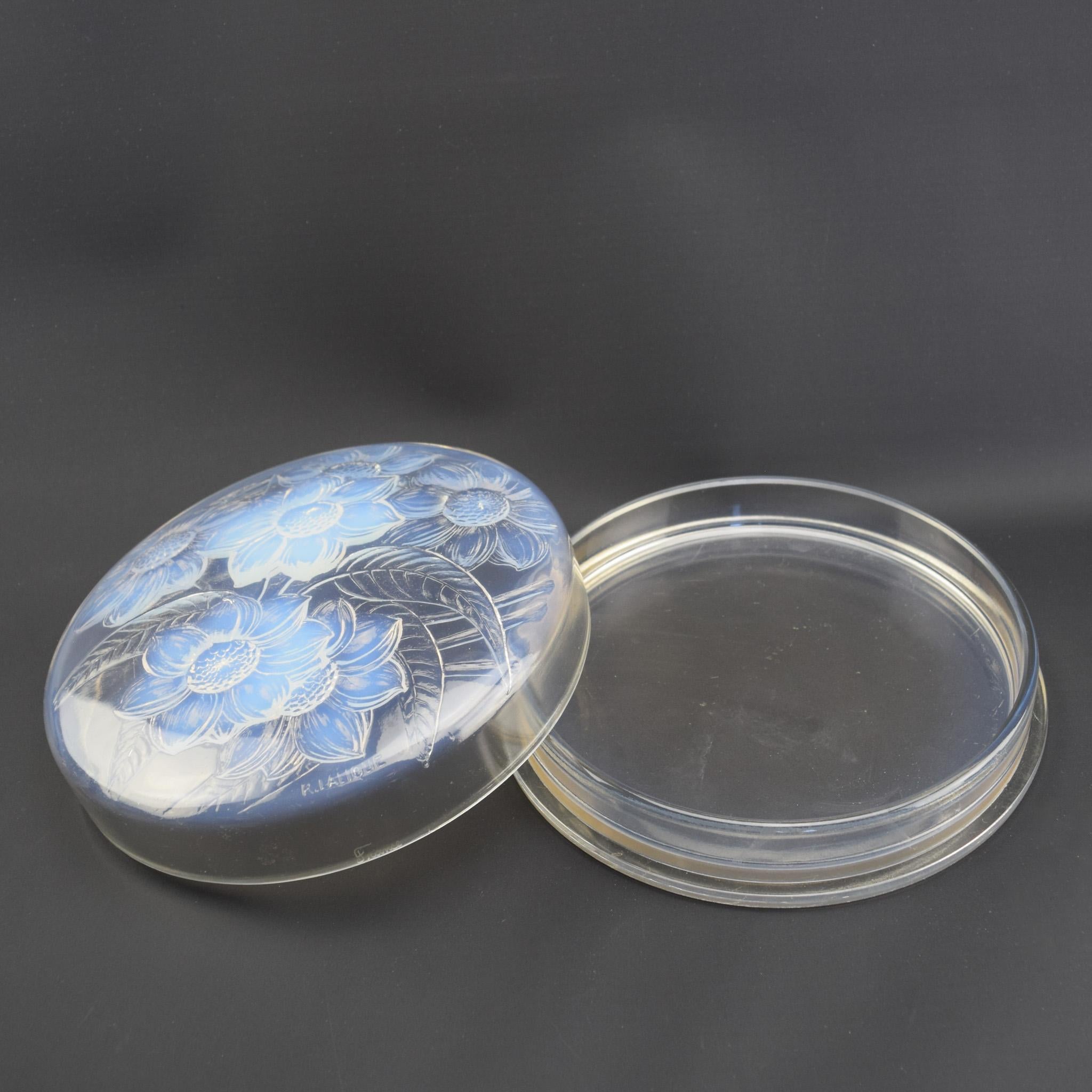 Stampato Rene Lalique scatola Six Dahlia in vetro opalescente C1922 in vendita