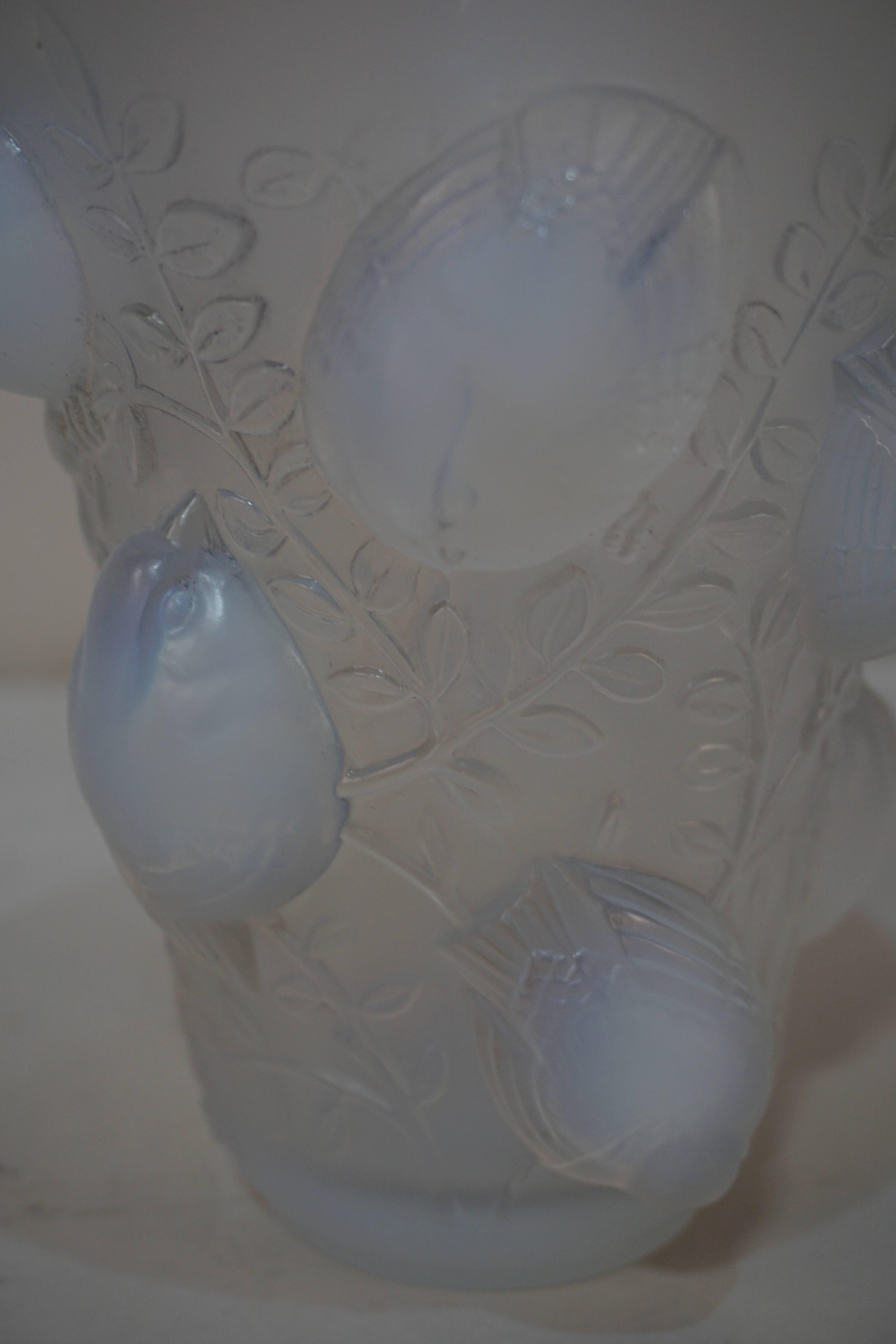 Rene Lalique opalescent glass ‘Saint Francois’ vase. Engraved makers mark, ‘R. Lalique.