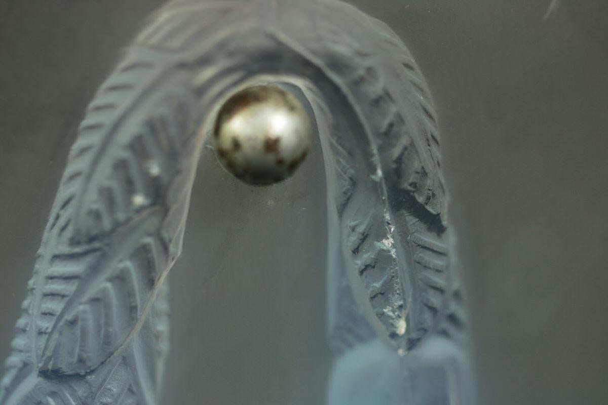 René Lalique Opalescent Glass Villeneuve Ceiling Light Shade 1