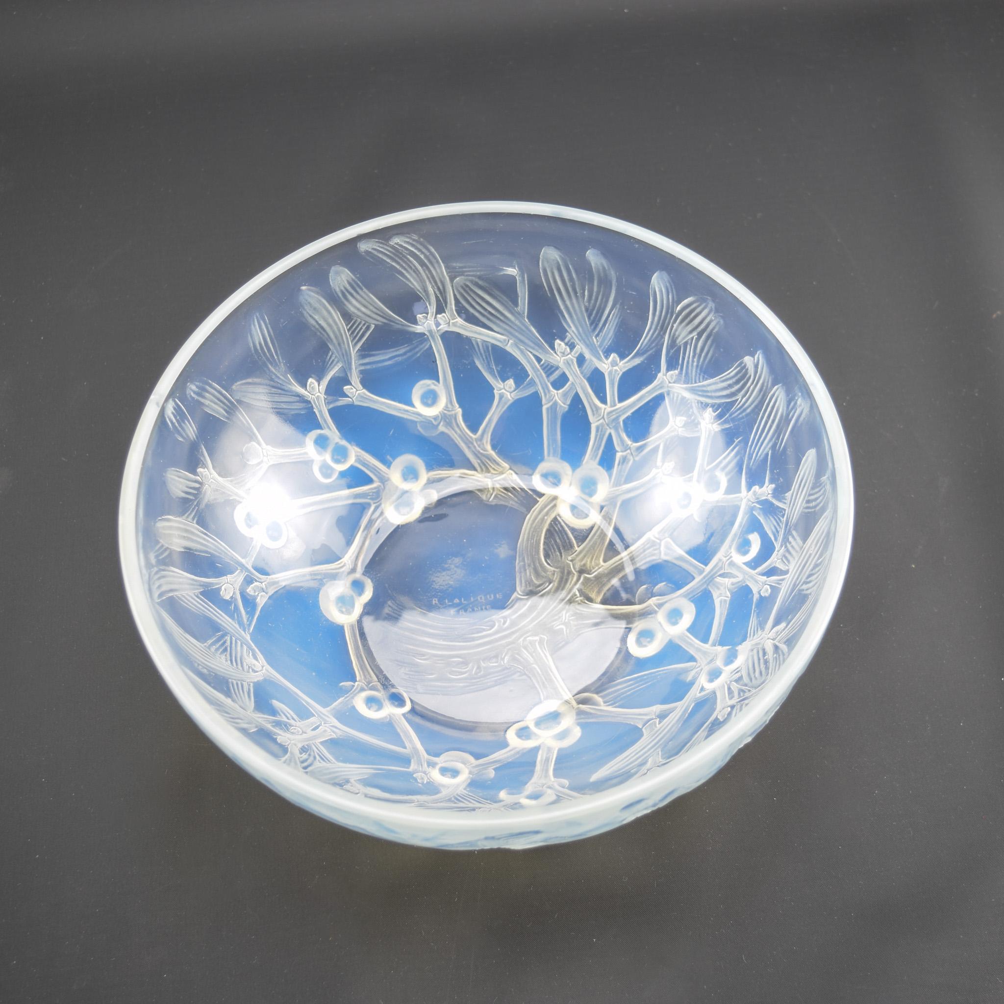 French Rene Lalique opalescent Mistletoe ( Gui ) bowl C1921