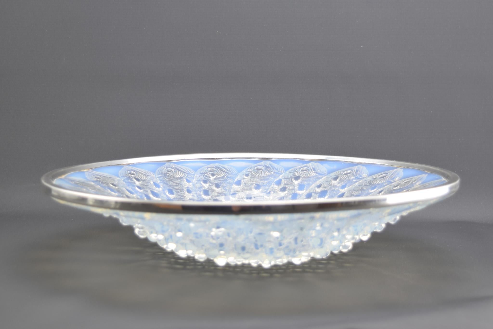 Francese Rene Lalique Opalescent Roscoff Coupe Ouverte in vendita
