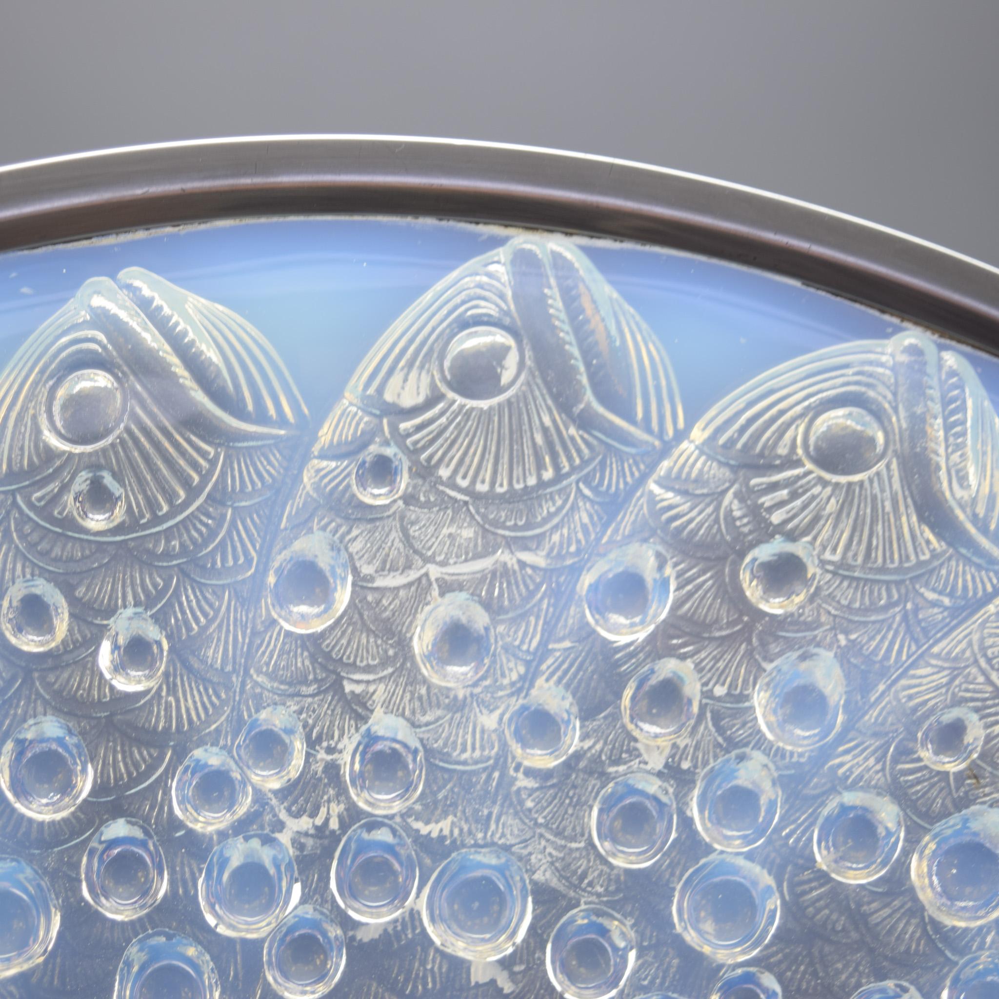 Stampato Rene Lalique Opalescent Roscoff Coupe Ouverte in vendita