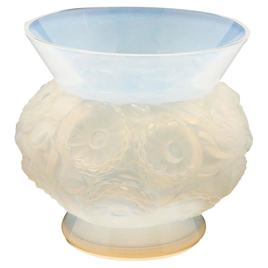 Rene Lalique Opalescent Soucis Vase Designed, 1937