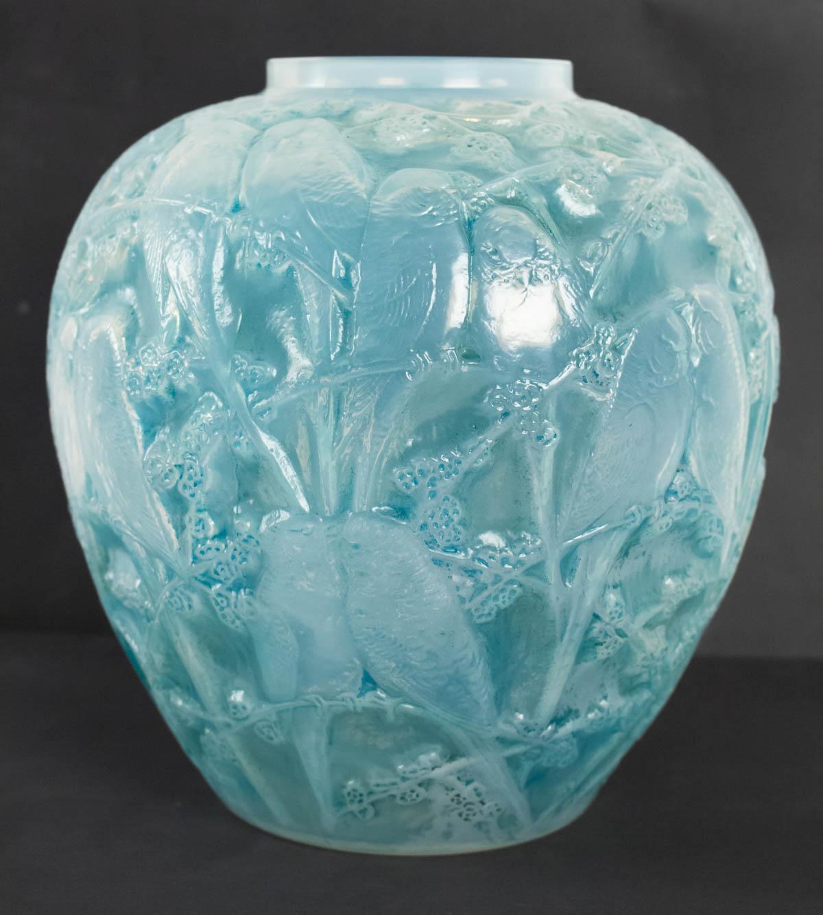French René Lalique Opalescent Vase 
