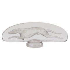 René Lalique Original Art Déco Levrier nº 1141 Mascota de coche