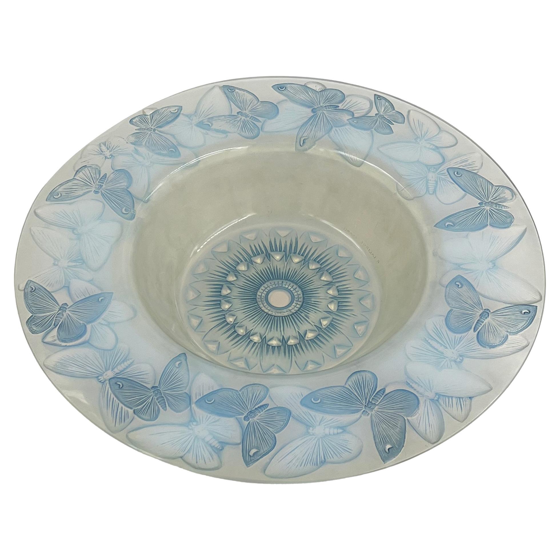 Rene Lalique Phalènes Bowl, Circa 1929 For Sale