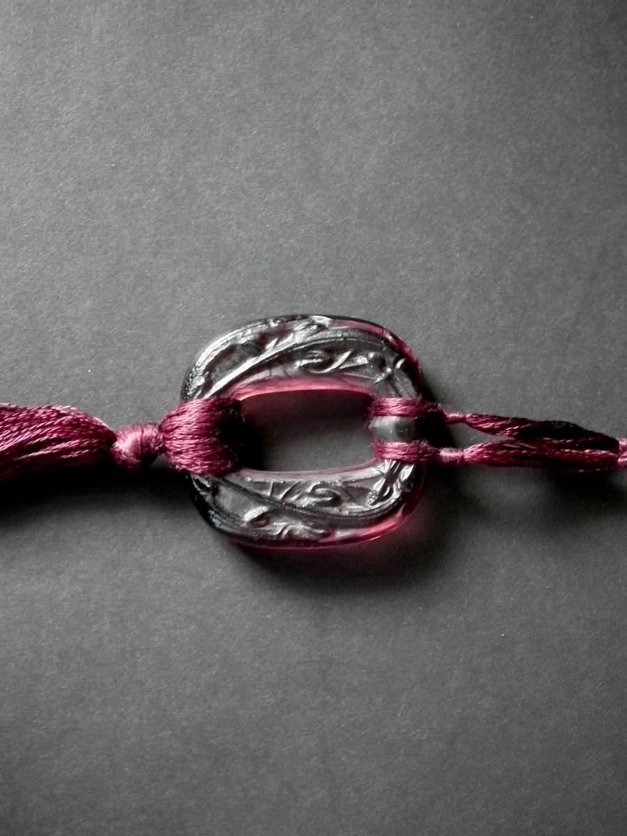 Pressed Rene Lalique Plum Glass 'Lezards' Pendant For Sale