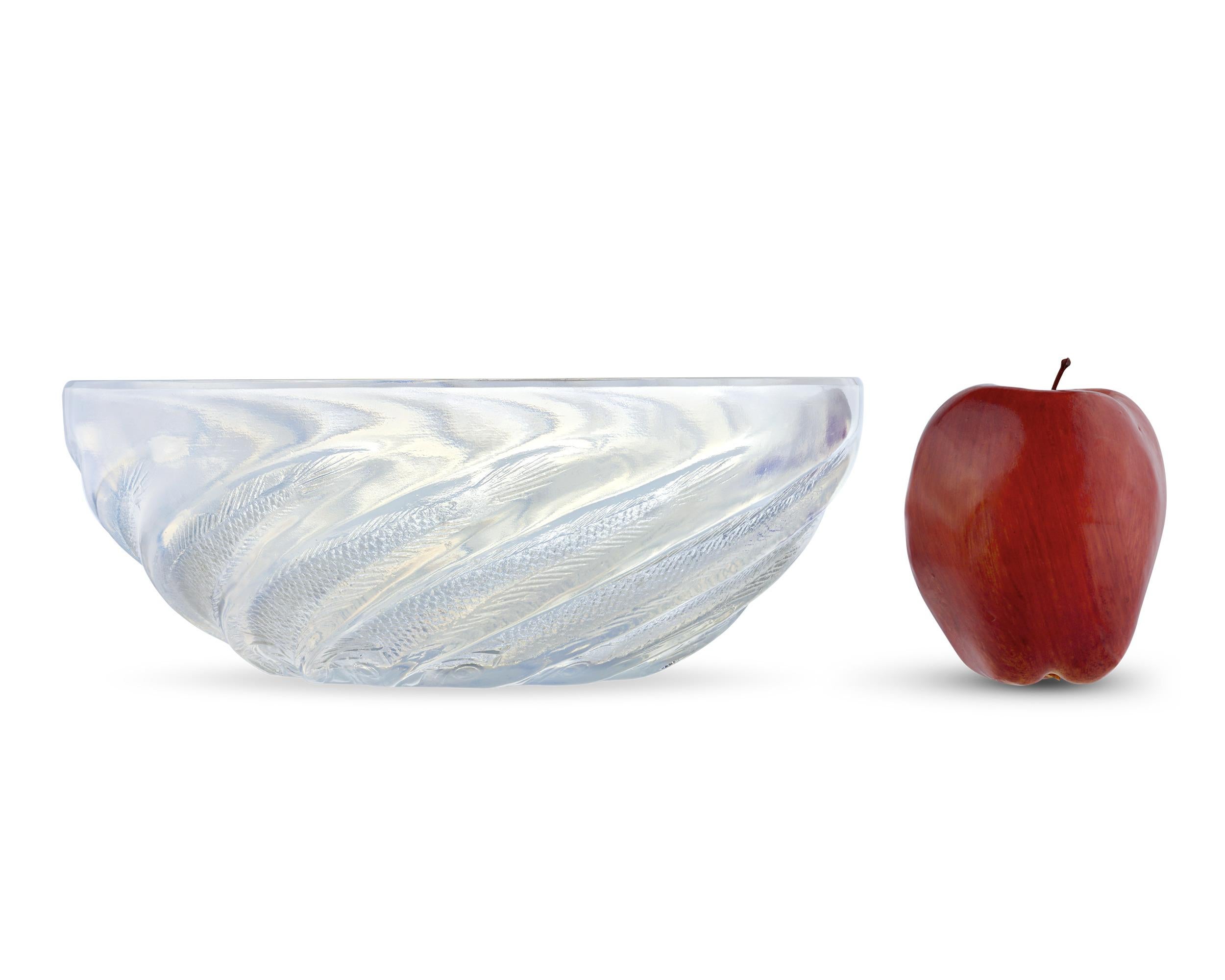 French René Lalique Poissons Glass Bowl For Sale