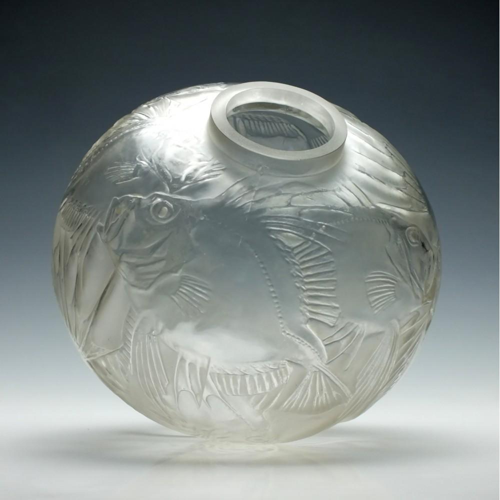 20th Century Rene Lalique Poissons Opalescent Vase Marcilhac no. 925