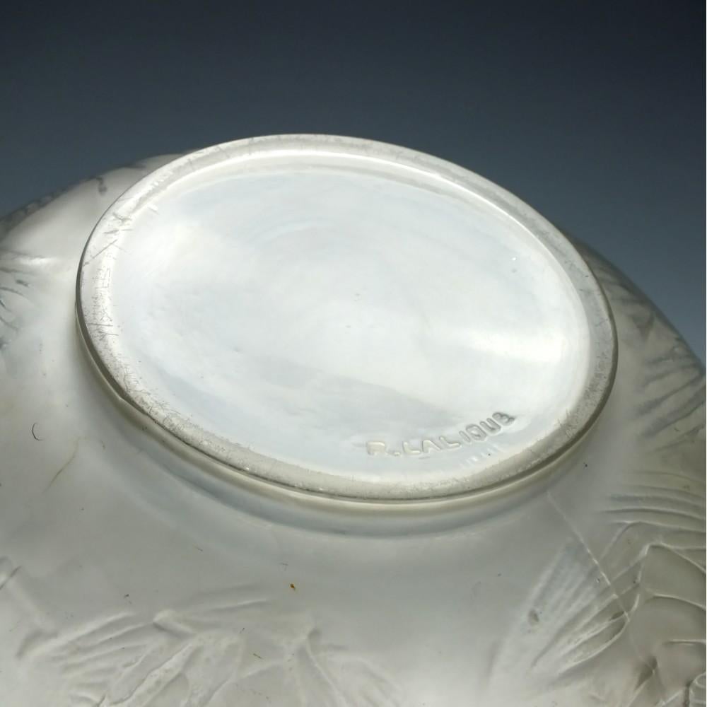 Rene Lalique Poissons Opalescent Vase Marcilhac no. 925 2